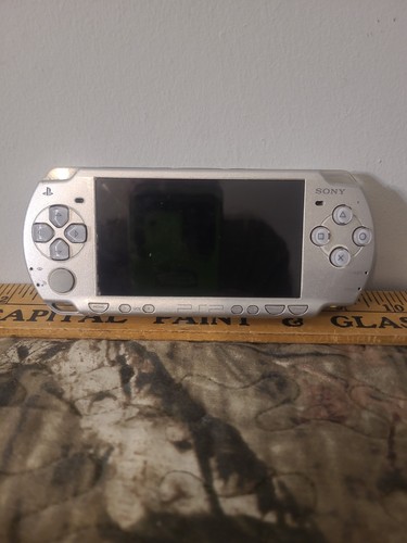 Console portatile sony - portatile,