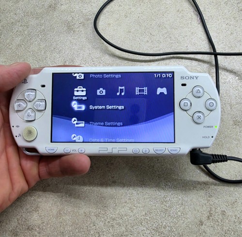 Sony psp 2000 slim console - 2000,